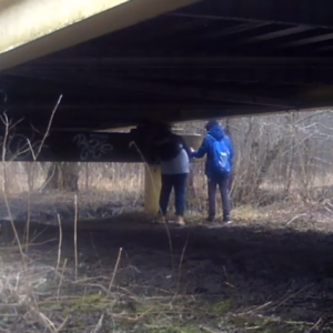 Graffiti artist teens
