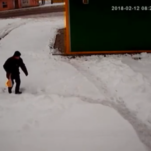 Dropping a load in broad daylight